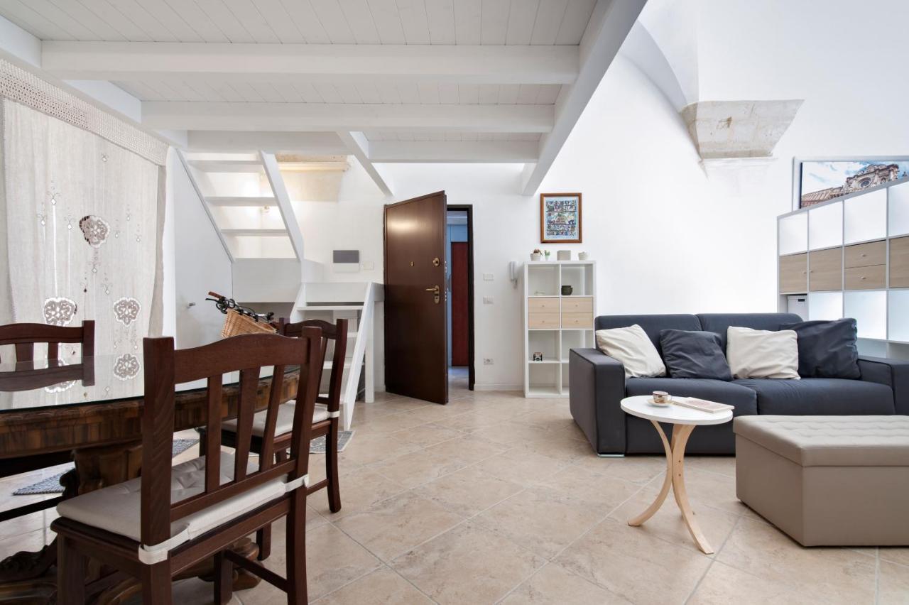 Mesagnesi 6 - Loft Centro Storico Sit Apartment Лече Екстериор снимка