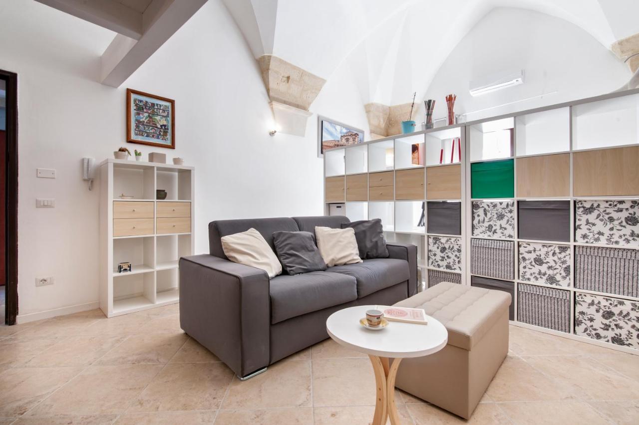 Mesagnesi 6 - Loft Centro Storico Sit Apartment Лече Екстериор снимка