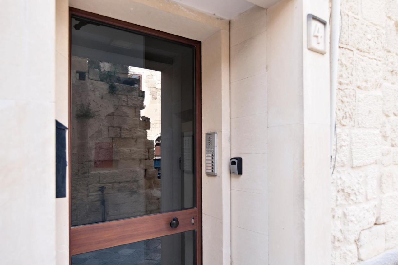 Mesagnesi 6 - Loft Centro Storico Sit Apartment Лече Екстериор снимка